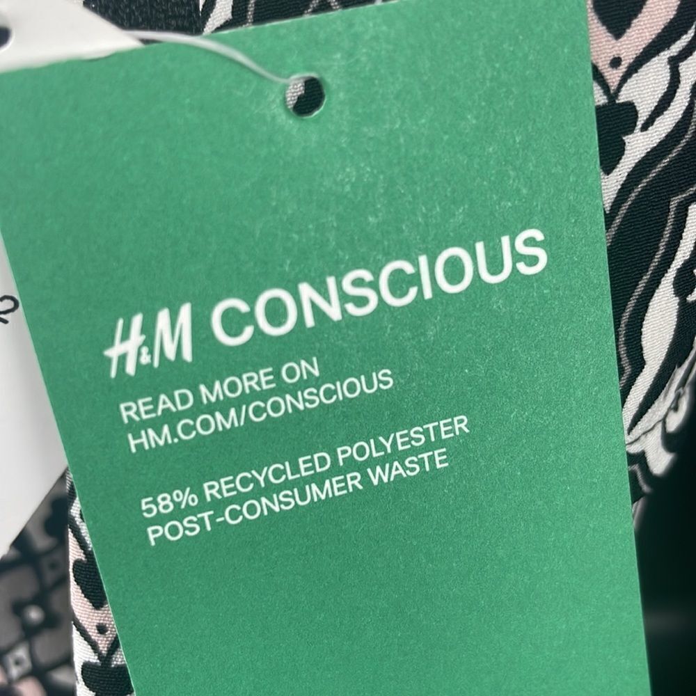 NEW Graphic Printed Fit & Flare Dress sz 10 - Picture 15 of 16